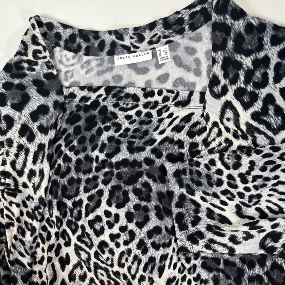 Susan Graver Leopard Print Top Women 1X Square Neck Liquid Knit Animal Leopard